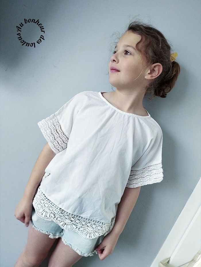 9-10 ans ensemble été Tape à l'oeil blouse (10 ans) et short en jean (9 ans)