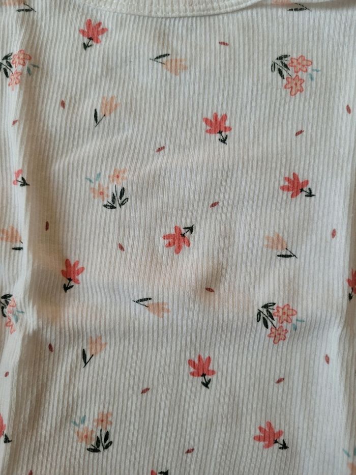 Pyjama léger taille 24 mois - photo numéro 3