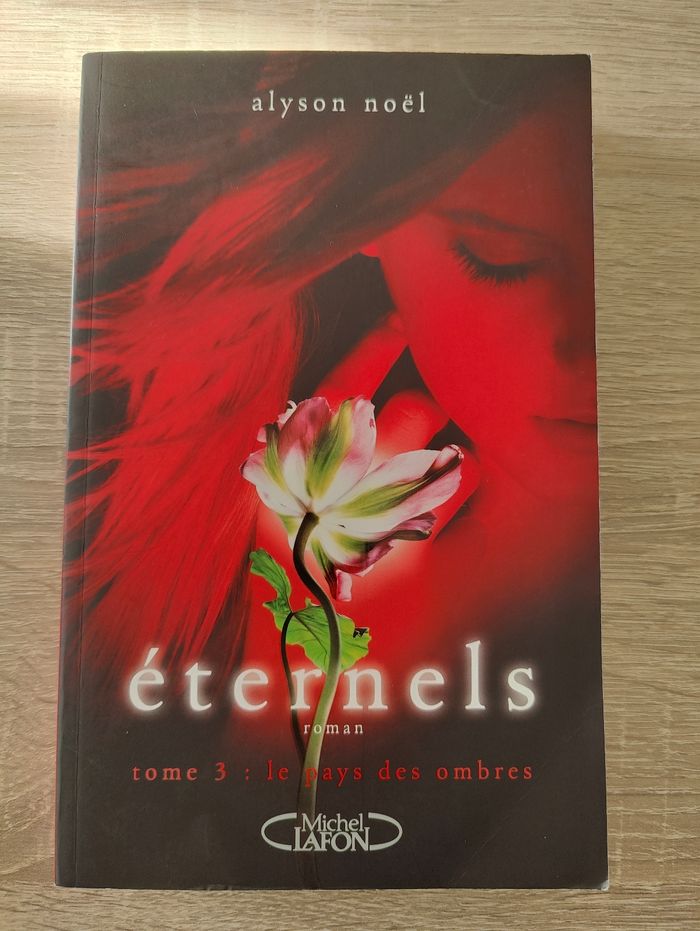 Livre Éternels tome 3 : le pays des ombres