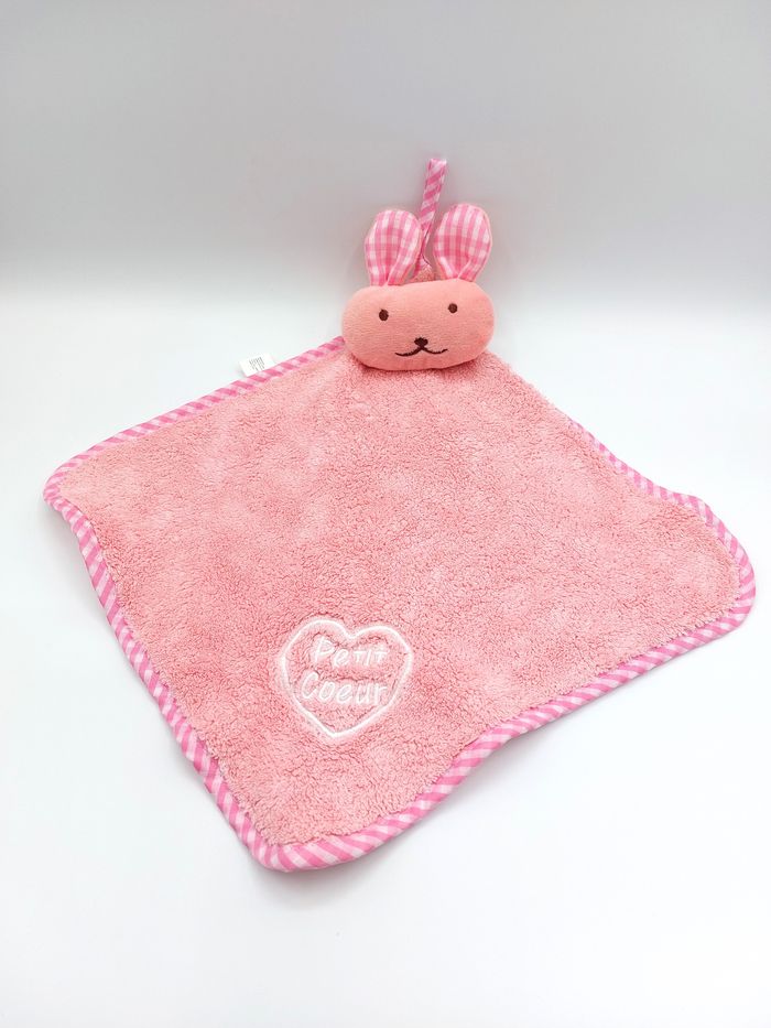 Doudou plat lapin éponge rose AS DE COEUR modèle petit coeur vichy blanc rose