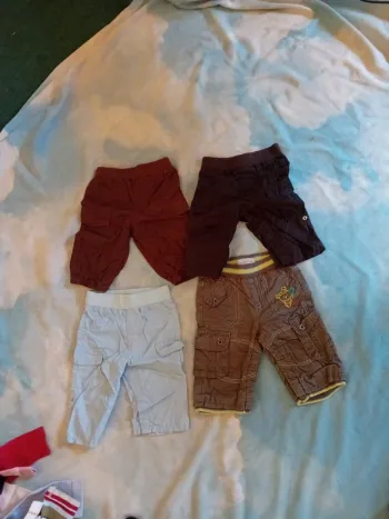 Pantalon petit kimbaloo 3 mois