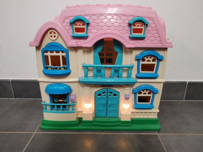 Maison poupée - photo numéro 2