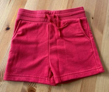 Short rouge garçon