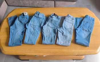 🌸 Lot de 5 jeans fille - 10 ans 🌸