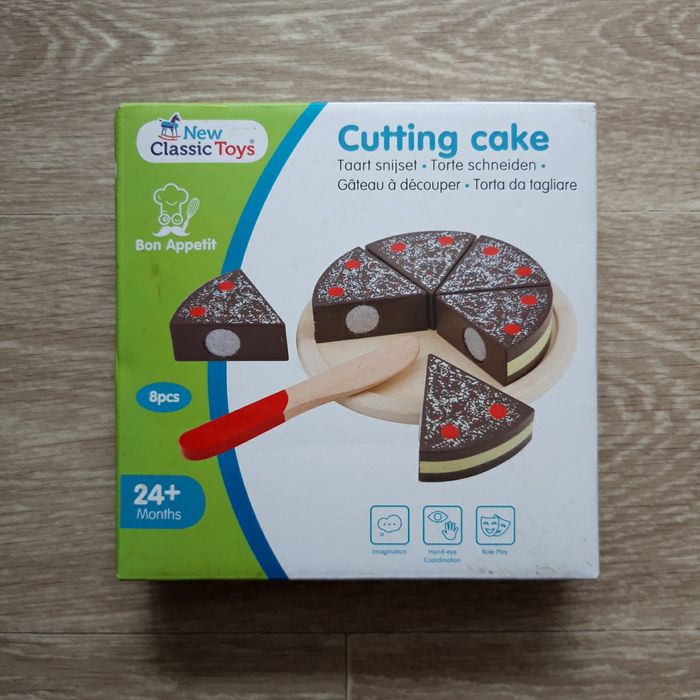 Jouet en bois gateau à découper NEUF