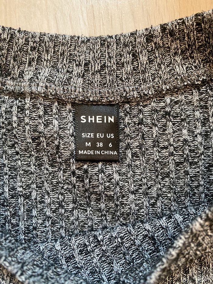 Pull gris Shein - photo numéro 2