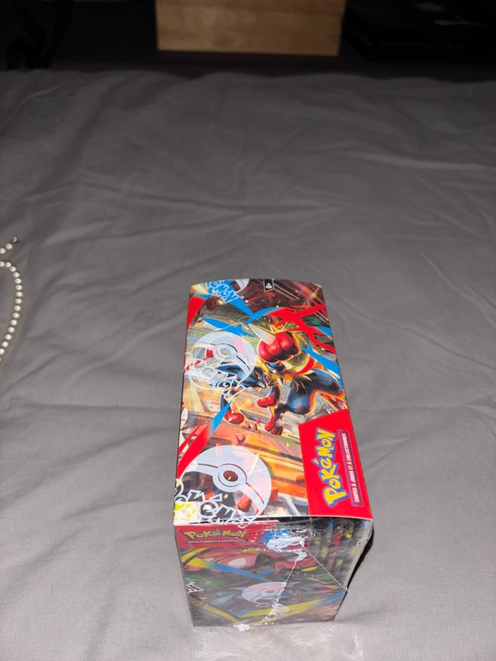 Display Pokémon ME01