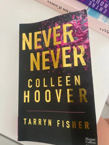 Livre Colleen Hoover Never Never