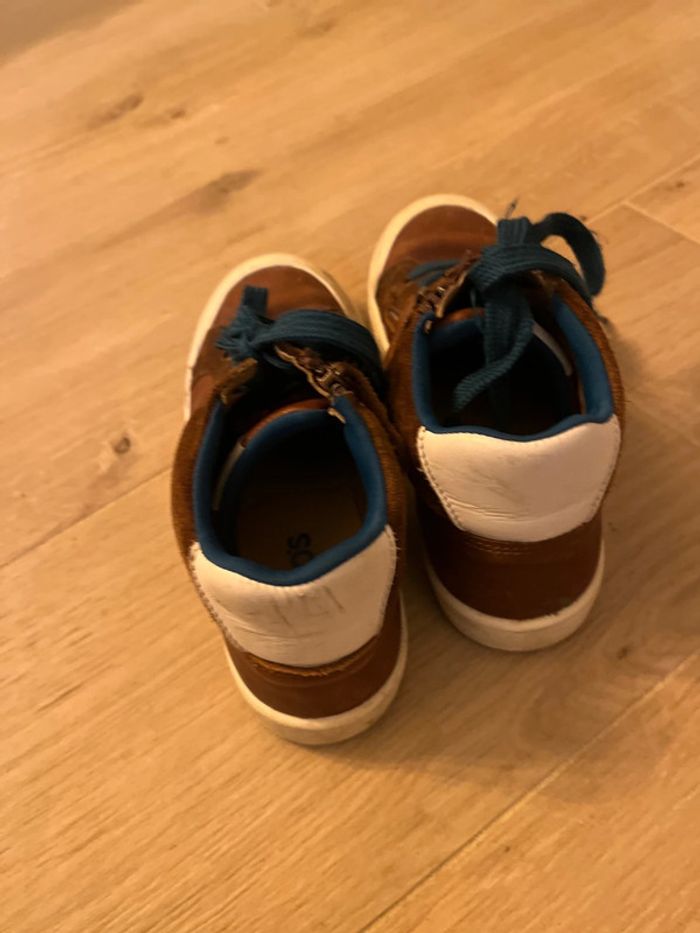 Chaussures taille 34 - photo numéro 3