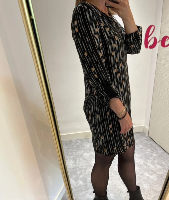 Robe courte à motifs - photo numéro 2
