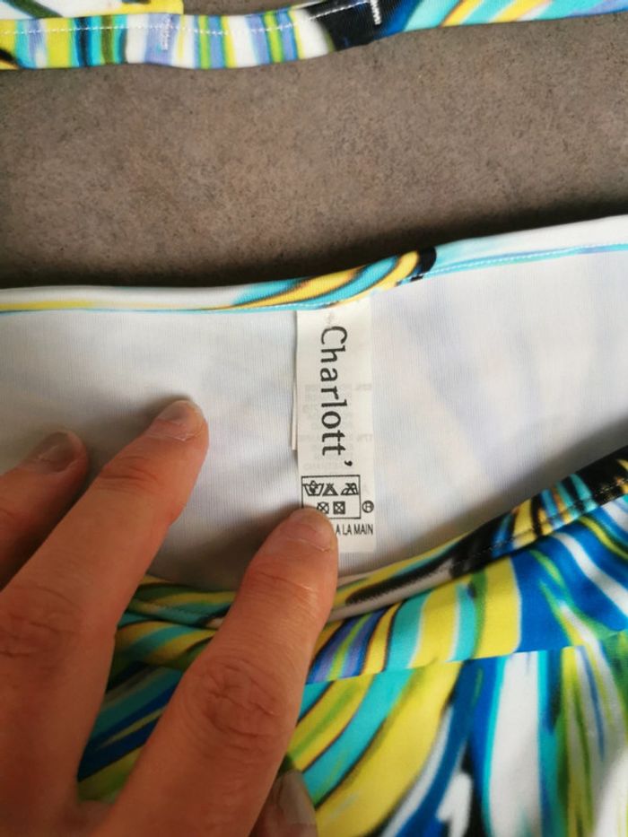 Maillot 2 pièces neuf - photo numéro 2