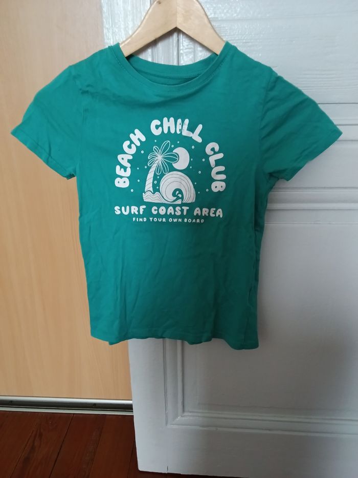 Tee-shirt Kiabi vert et blanc