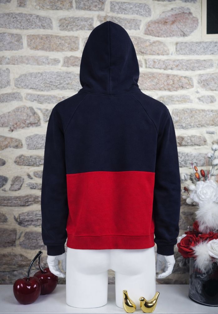 Sweat à capuche noir blanc et rouge Homme/ Ado taille XS marque Nike 🎸 - photo numéro 2