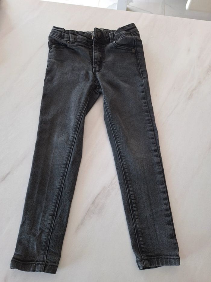 Jean skinny gris Kiabi – Enfant 5 ans (108-114 cm)