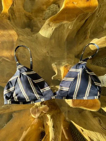 Haut de maillot de bain Roxy femme neuf bleu marine blanc doré rayé