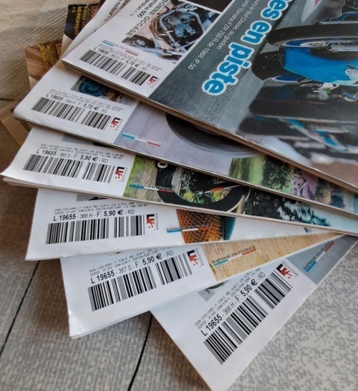 Lot magazines sur les motos * Moto légende* pour homme - photo numéro 5