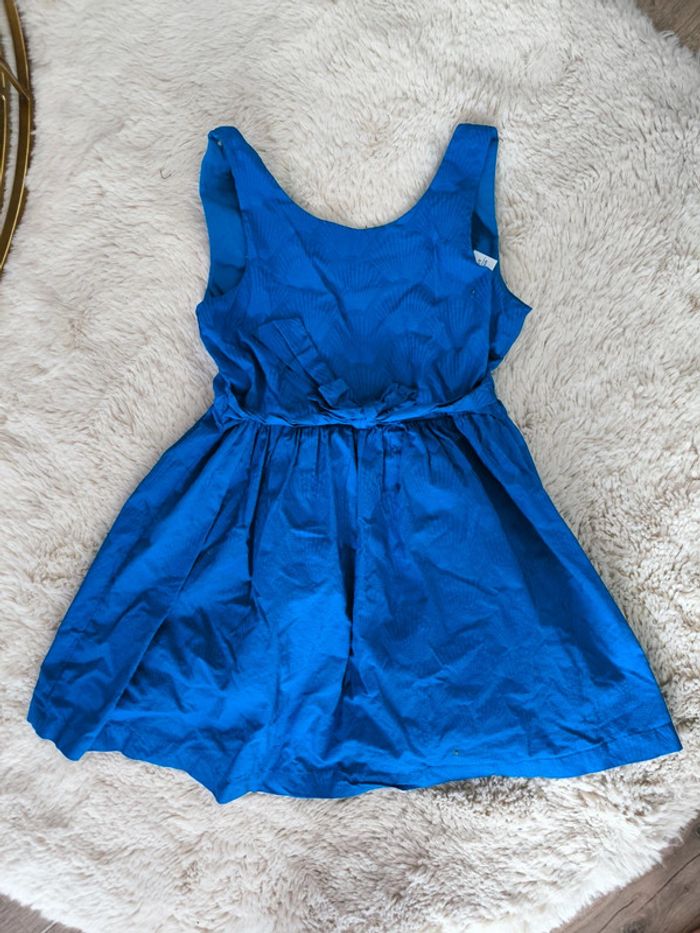 Robe bleue