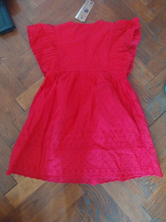 Robe 10 ans neuve kiabi love potio - photo numéro 3