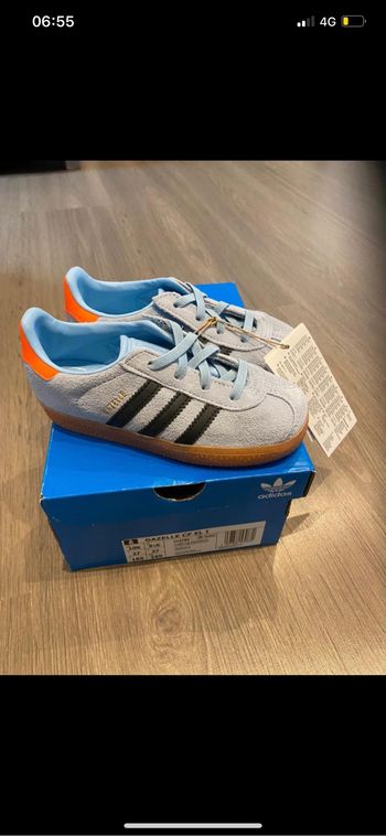 Adidas gazelle bleues et orange