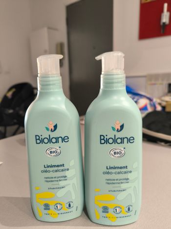 Lot de deux liniments de 500 ml chacun, neufs 