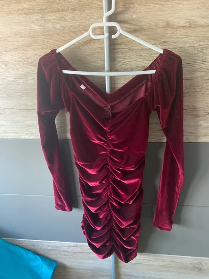 Robe moulante taille S - photo numéro 4