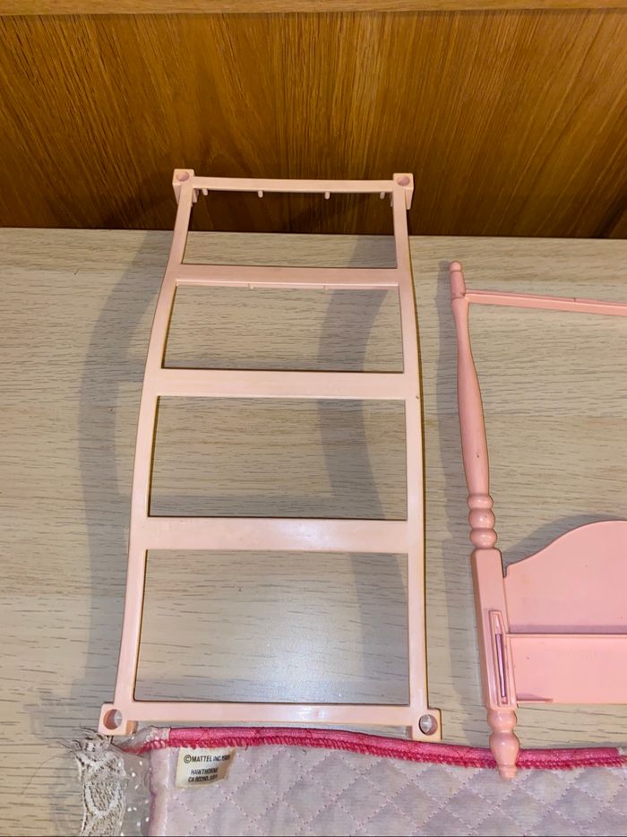 Barbie Mattel poupée lit baldaquin vintage dream glow bed 1985 - photo numéro 9