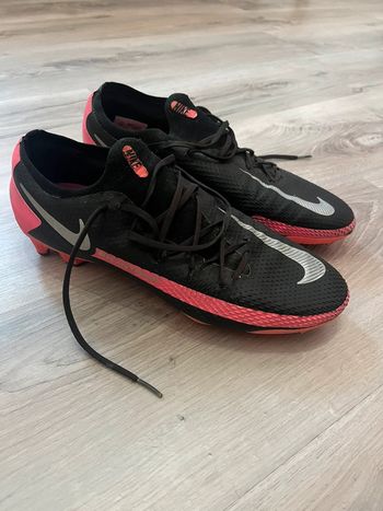 Chaussures de foot Nike Phantom GT