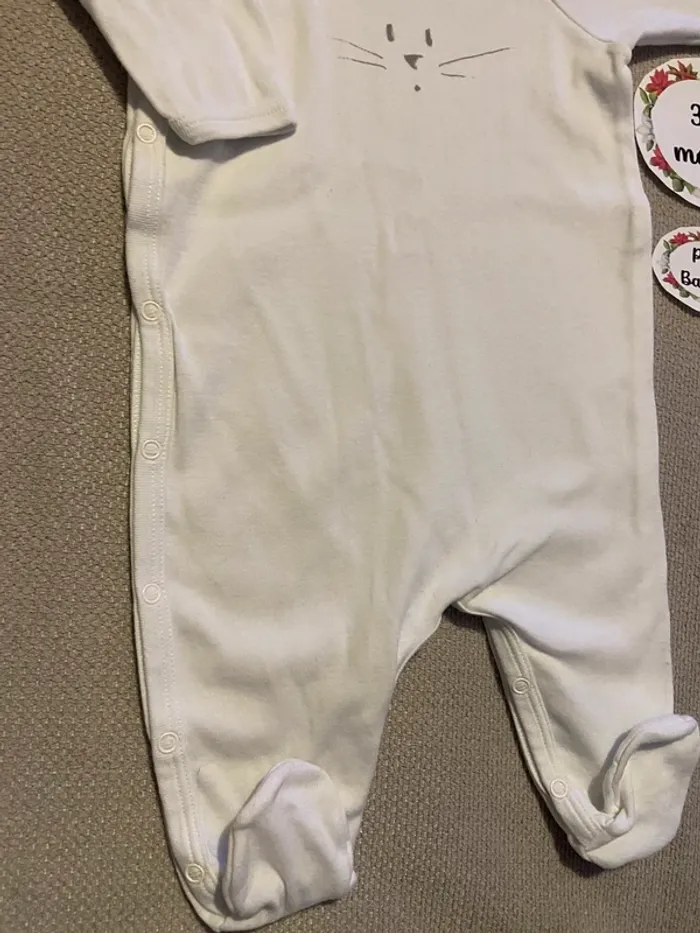 Pyjama été petit bateau 3 mois très bon état - photo numéro 5