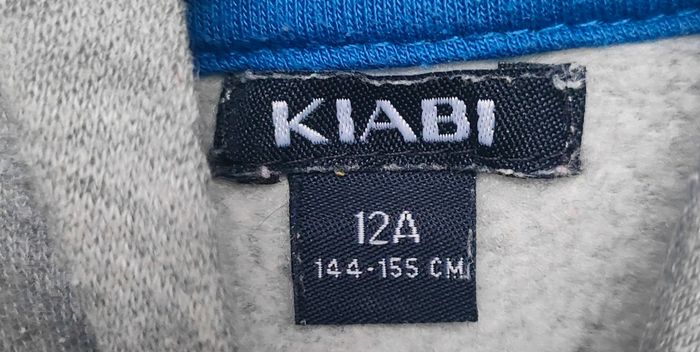 Sweat à capuche taille 12 ans - photo numéro 2