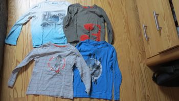 tee-shirts