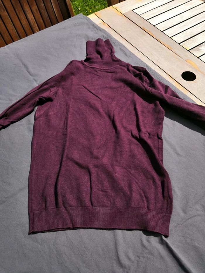 Pull col roulé