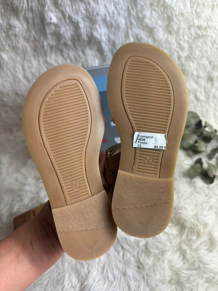 Paire de sandales Franco Romagnoli taille 29 - photo numéro 4