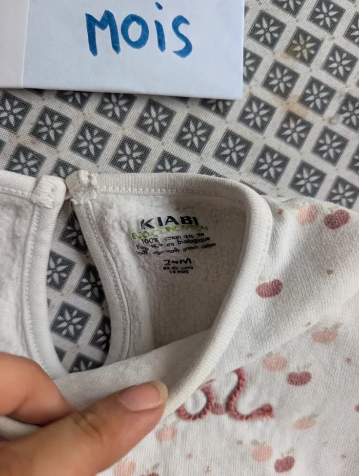 Pull bébé fille 24 mois - photo numéro 2