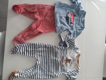 Lot de 2 pyjama 12 mois