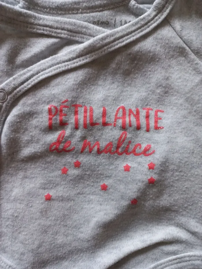 Lot de 3 bodys taille 1 mois - photo numéro 4