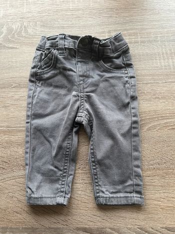 Jean gris 9 mois