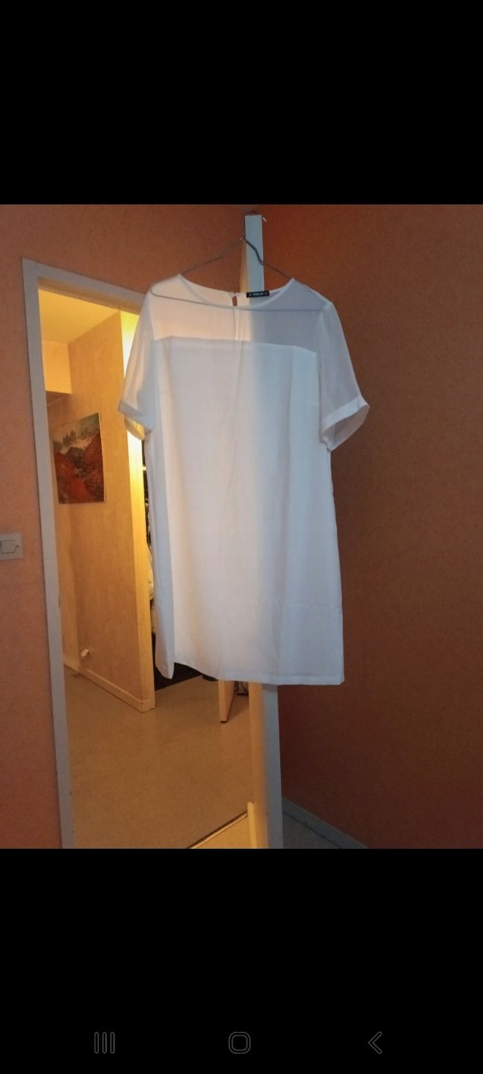 Robe courte - photo numéro 2