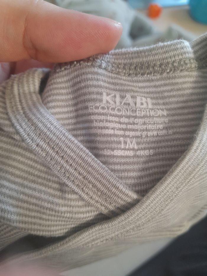 Bodie manches longues 1 mois - photo numéro 2