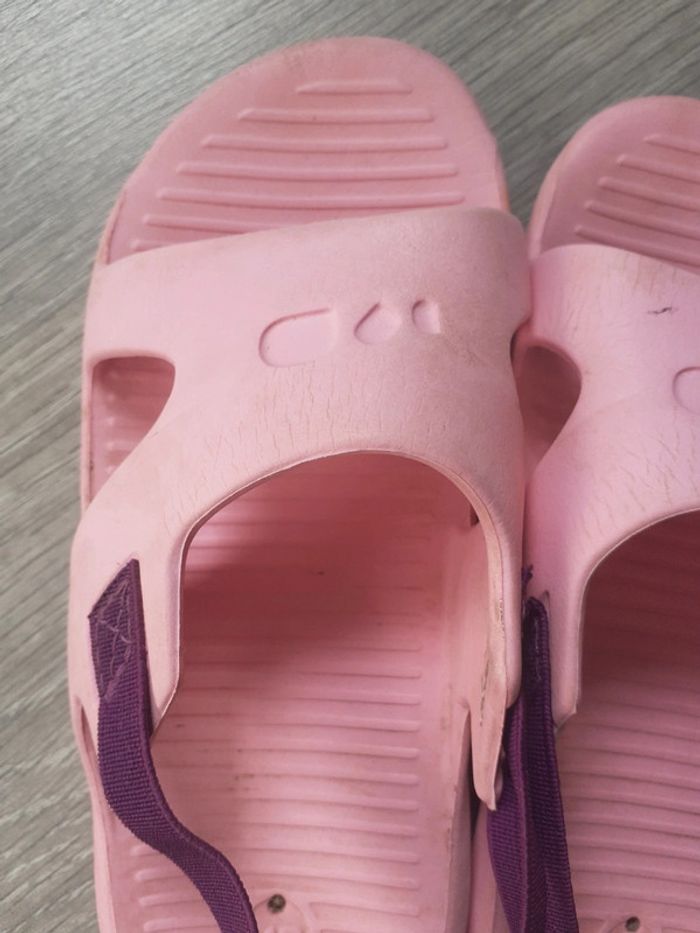Sandales de piscine p.25 26 - photo numéro 2