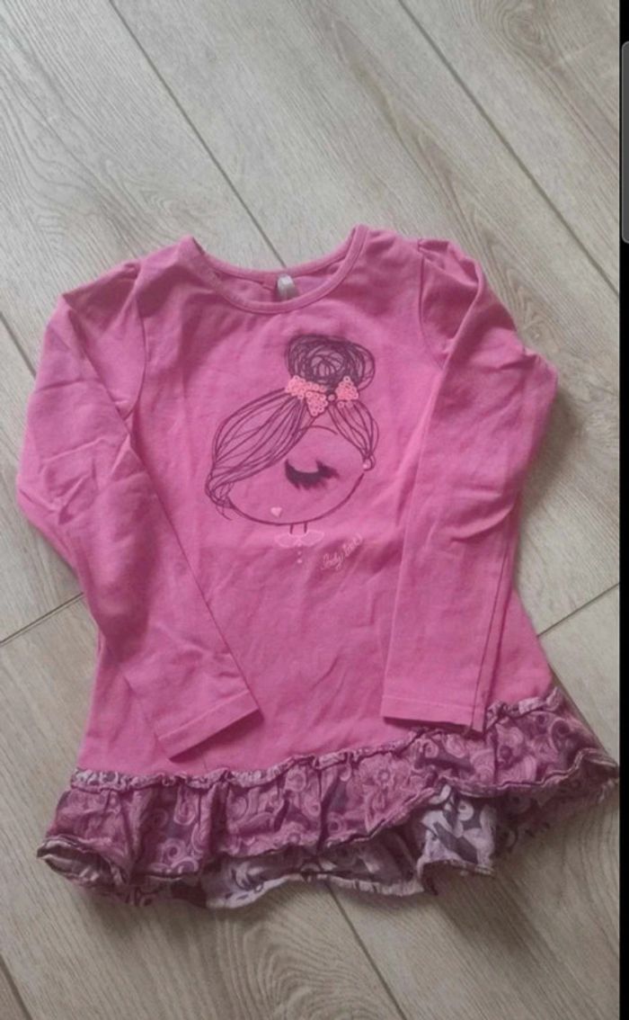 T shirt ML 4 ans