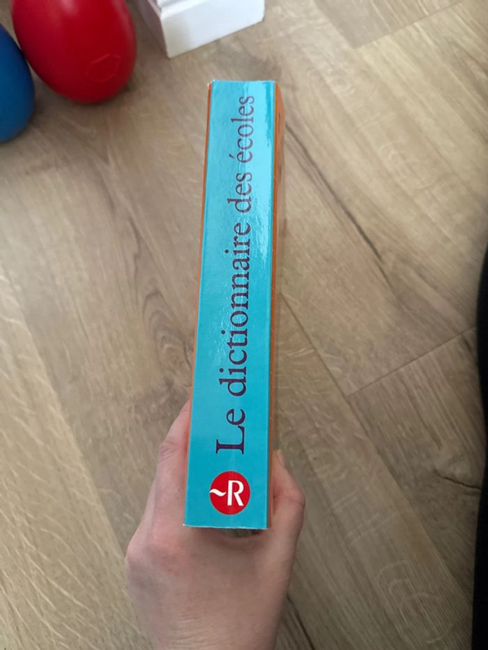 Le dictionnaire des écoles - photo numéro 2