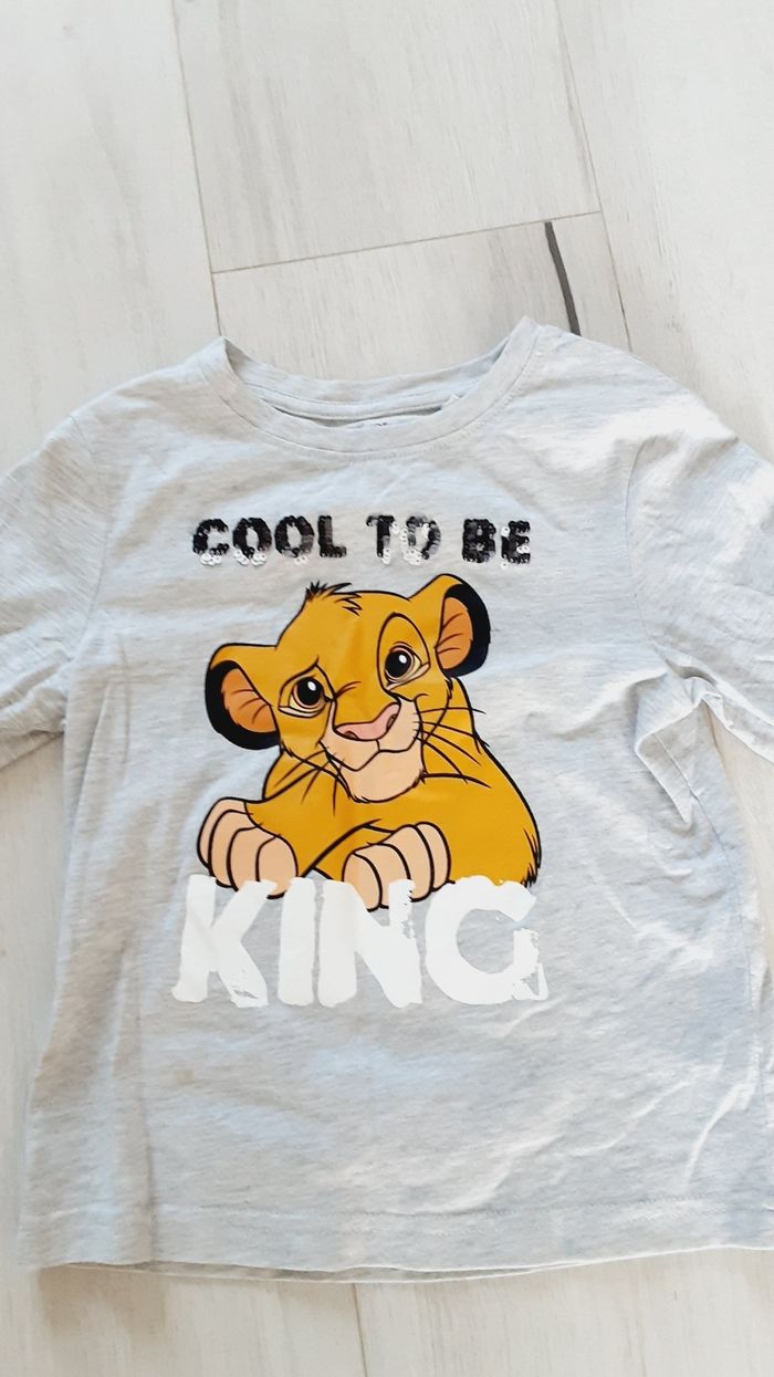 Vêtement garçon tee-shirt manches longues gris Simba Le roi lion Disney Orchestra 5 ans - photo numéro 2