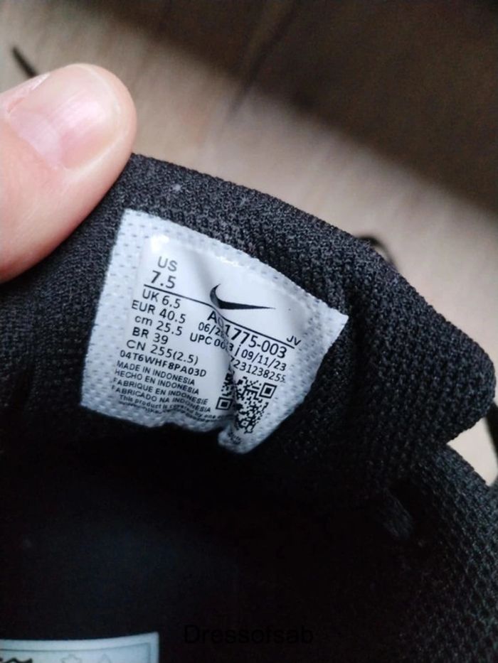 Basket Nike homme neuve - photo numéro 6