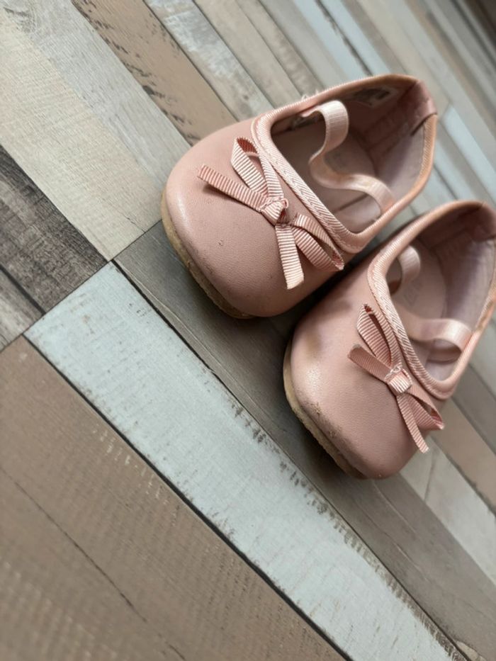 Ballerines pointure 23 - photo numéro 2