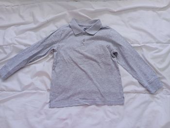 Polo manches longues gris H&M 4/6 ans neuf 3€