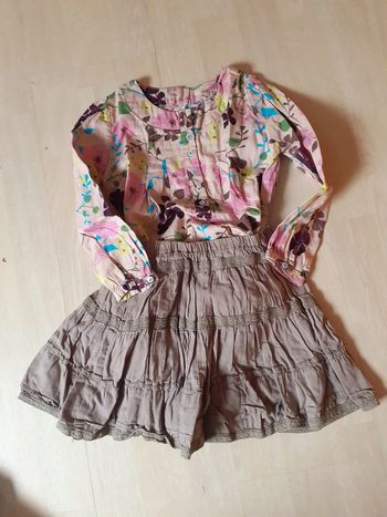 Blouse et jupe 4 ans