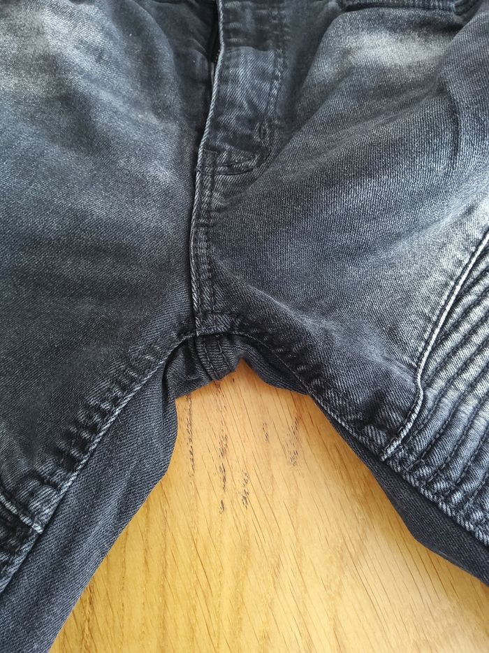 Bermuda noir - photo numéro 4