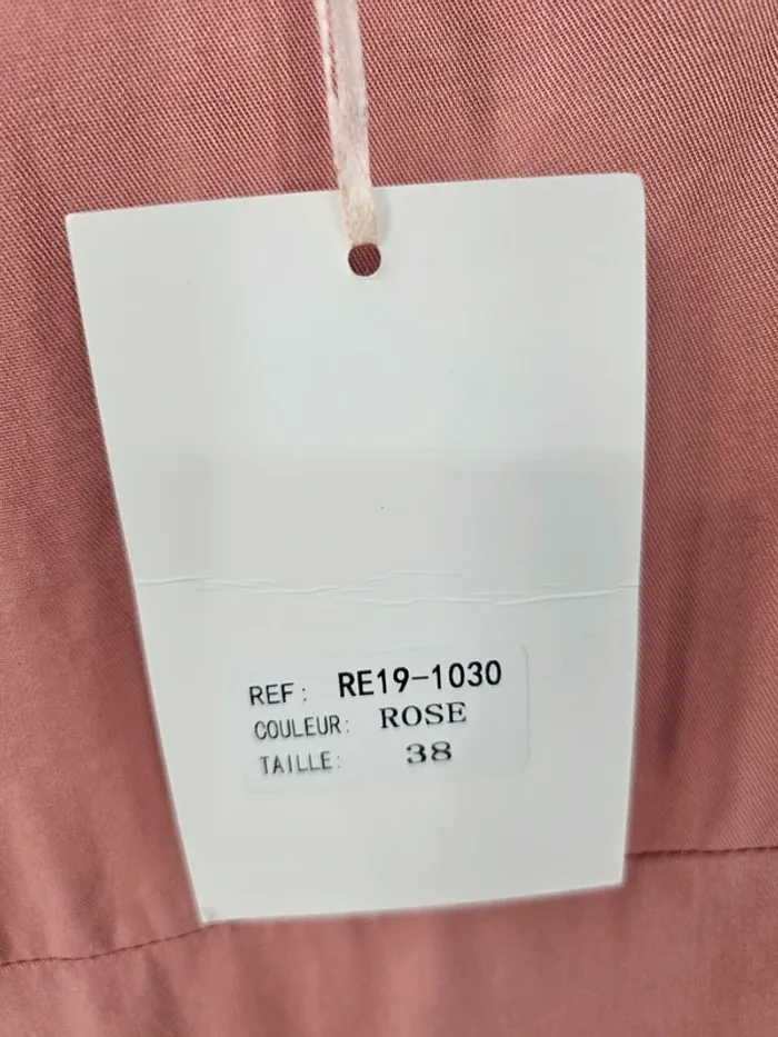 Robe rose Calie Paris – Taille 38 – Neuve avec étiquette – Bretelles nouées - photo numéro 3