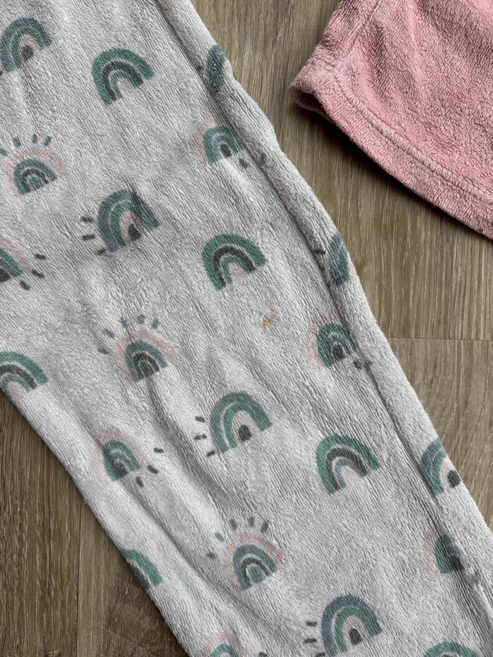 Pyjama deux pièces fille taille 36 mois - photo numéro 6