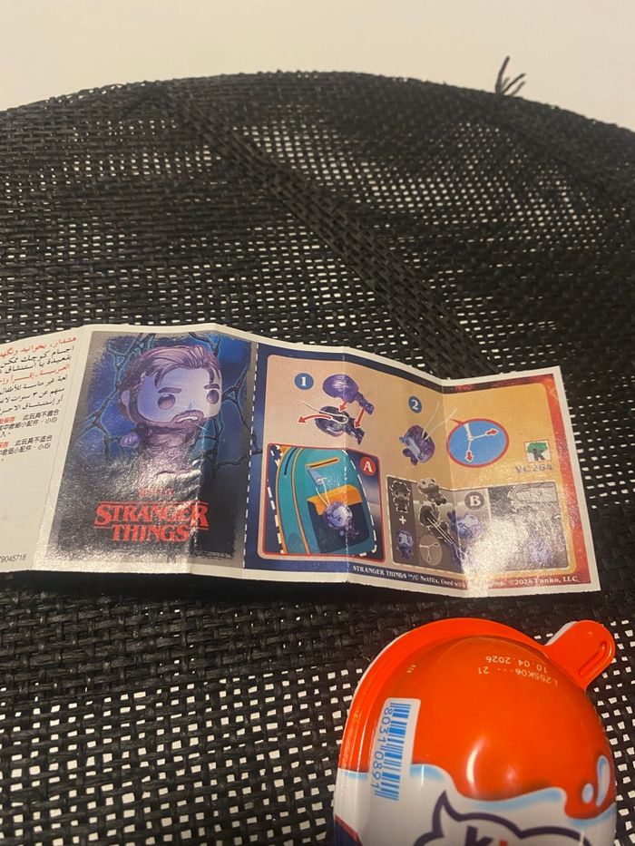 kinder Joy Stranger Things VC264 Hopper - photo numéro 3